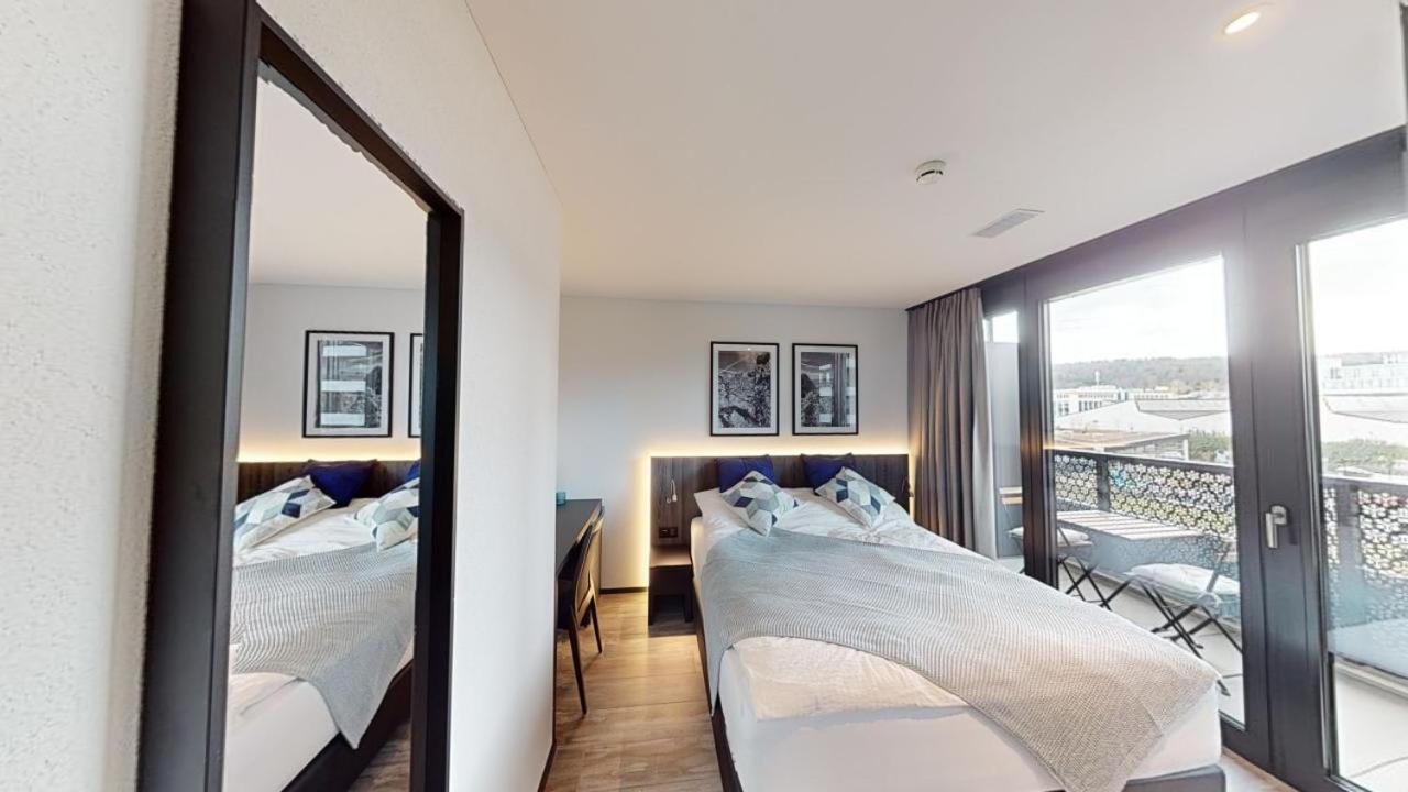 Spacious 1 Bedroom Apartment With Balcony Zurich Exterior photo