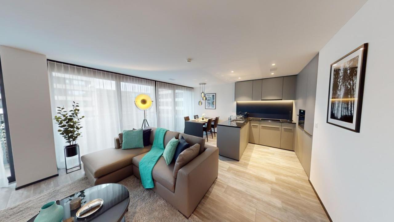 Spacious 1 Bedroom Apartment With Balcony Zurich Exterior photo